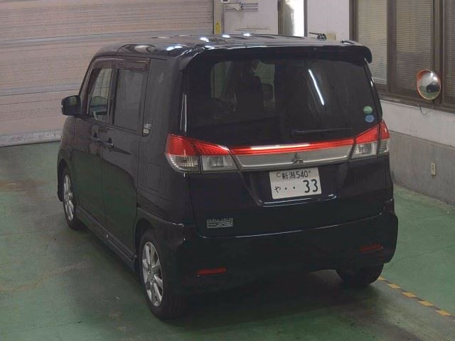 MITSUBISHI DELICA D:2