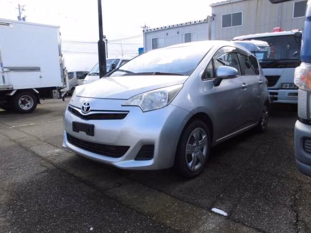 TOYOTA RACTIS