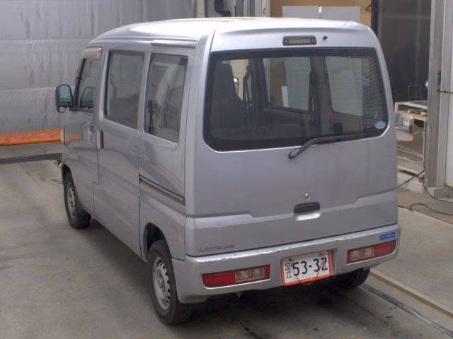 MITSUBISHI MINICAB