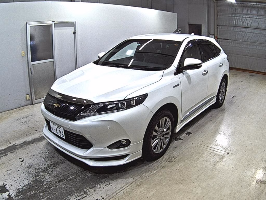 TOYOTA HARRIER
