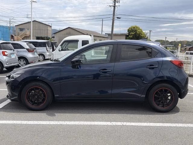 MAZDA MAZDA2