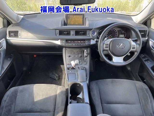 LEXUS CT200H