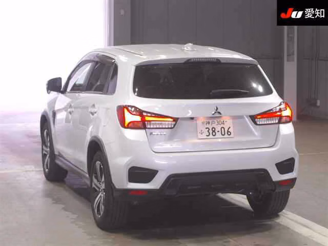 MITSUBISHI RVR