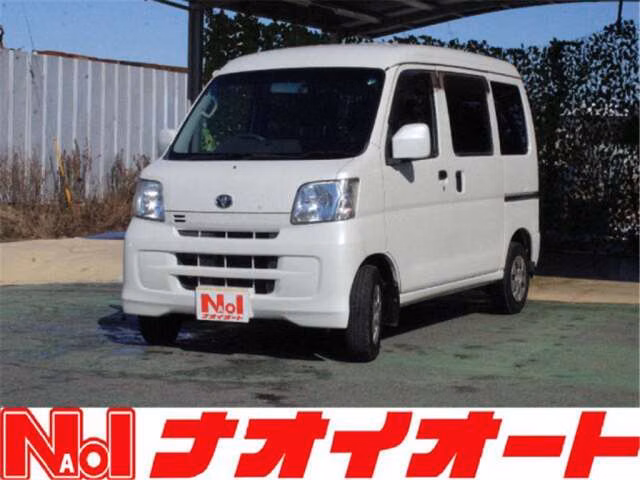 TOYOTA PIXIS VAN
