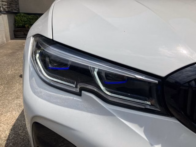 BMW 3-SERIES