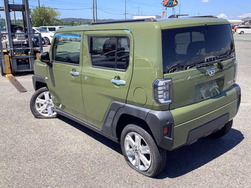 DAIHATSU TAFT