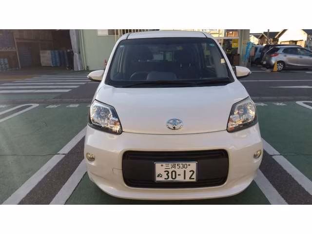 TOYOTA PORTE