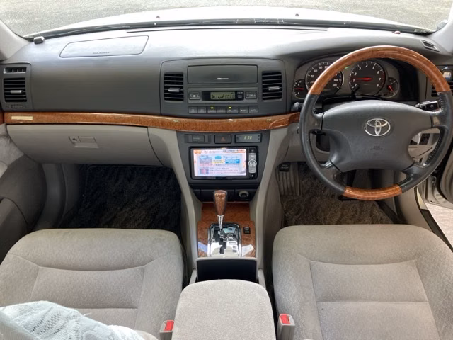 TOYOTA MARK II