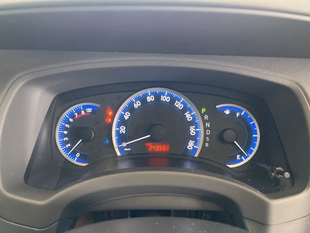 TOYOTA ISIS