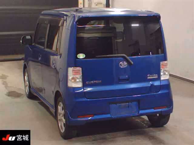 DAIHATSU MOVE CONTE