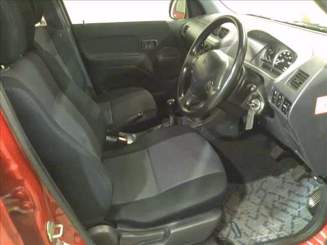 DAIHATSU TERIOS KID