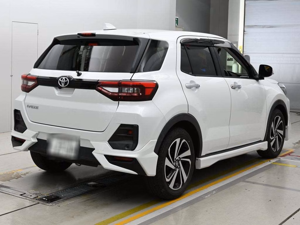 TOYOTA RAIZE