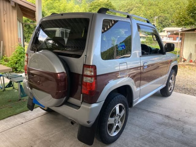 MITSUBISHI PAJERO MINI