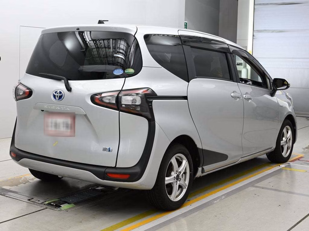TOYOTA SIENTA
