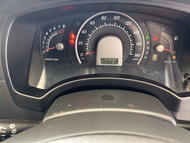 TOYOTA ISIS