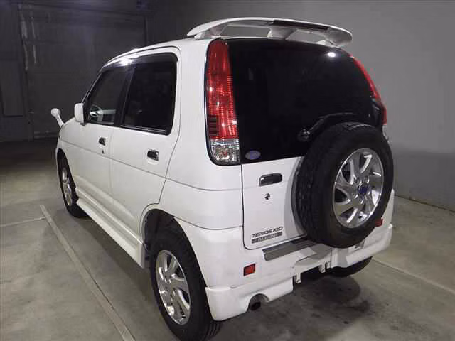 DAIHATSU TERIOS KID