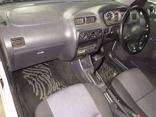 DAIHATSU TERIOS KID