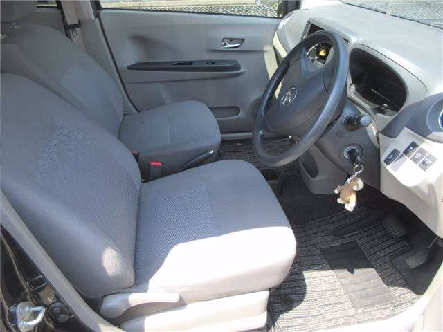 TOYOTA PIXIS EPOCH