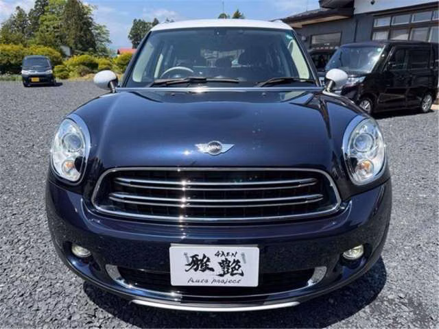 MINI CROSSOVER