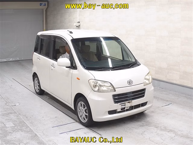 DAIHATSU TANTO EXE