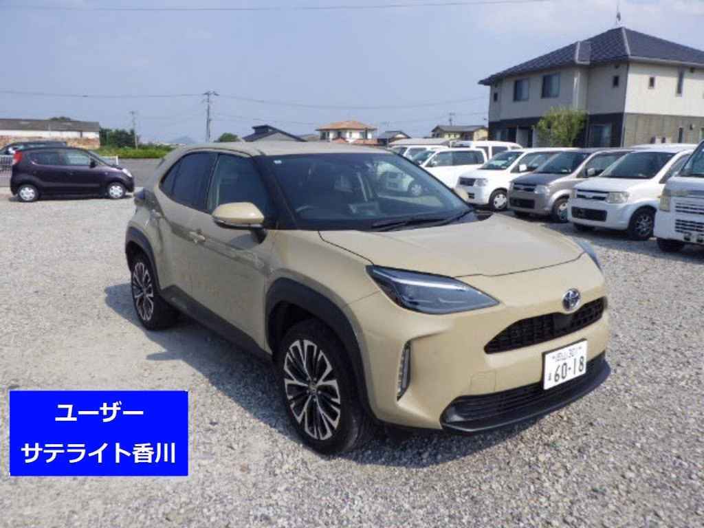 TOYOTA YARIS CROSS