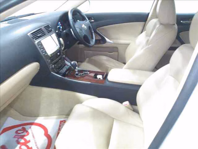 LEXUS IS250