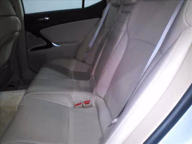 LEXUS IS250
