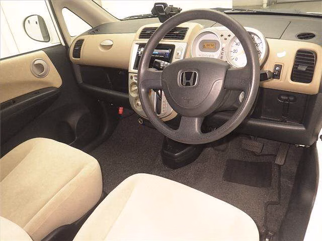 HONDA LIFE