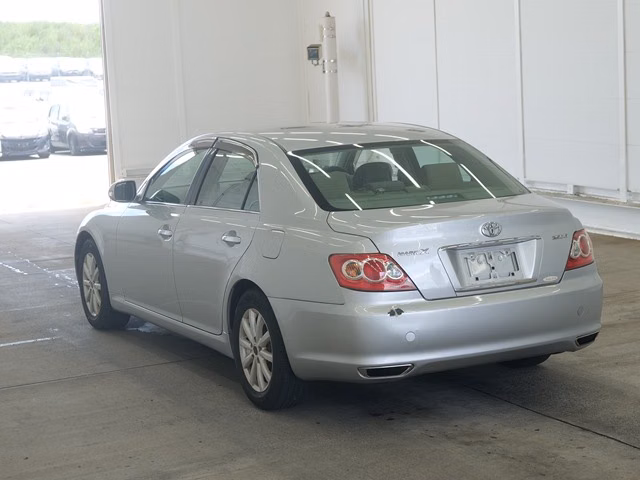 TOYOTA MARK X