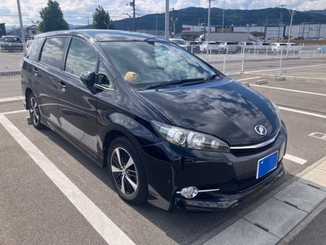 TOYOTA WISH