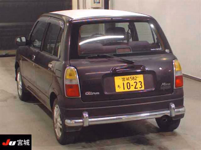 DAIHATSU MIRA GINO