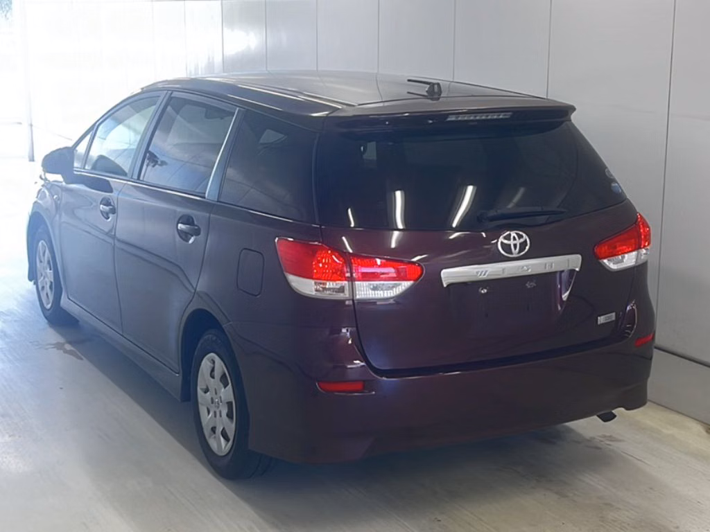 TOYOTA WISH