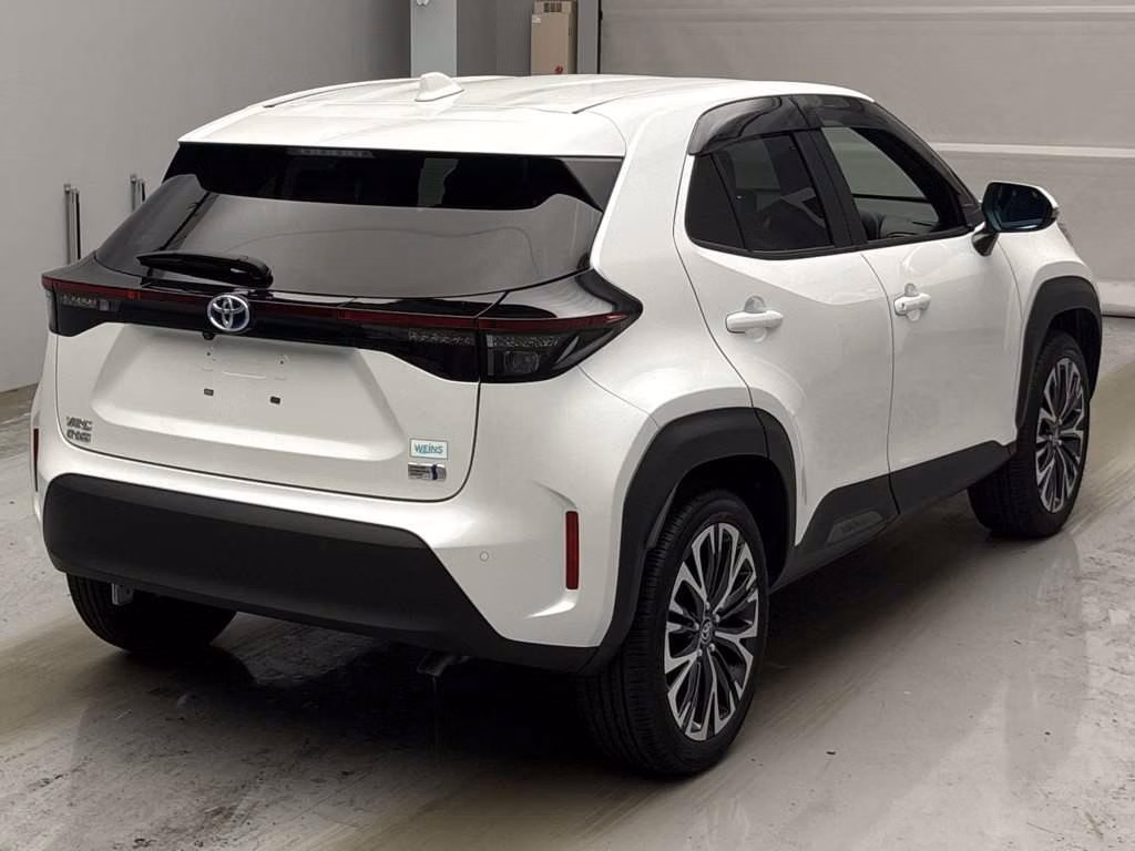 TOYOTA YARIS CROSS