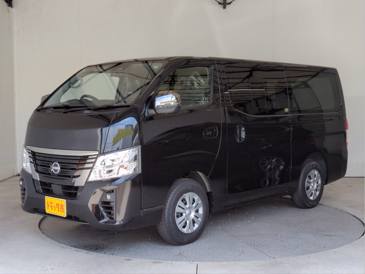 NISSAN CARAVAN