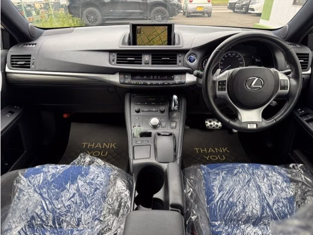 LEXUS CT200H