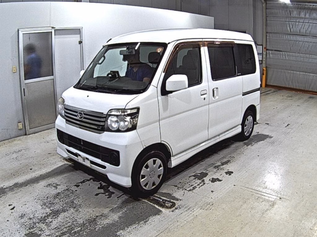 DAIHATSU ATRAI