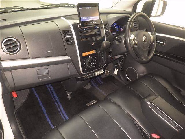 MAZDA AZ-WAGON