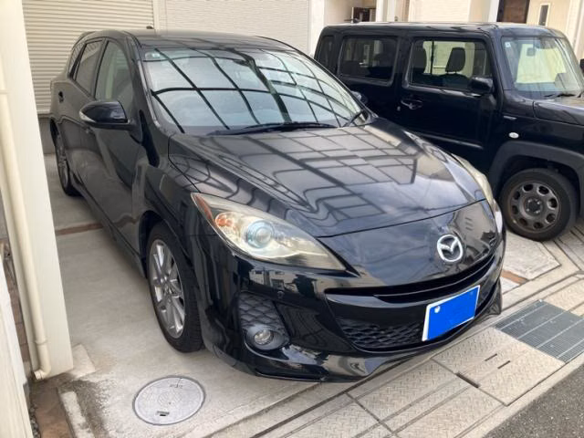 MAZDA AXELA