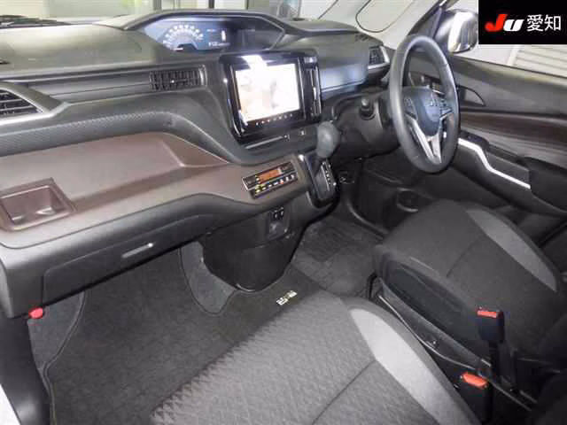 MITSUBISHI DELICA D:2