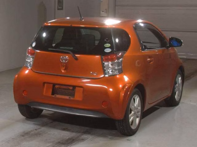 TOYOTA IQ