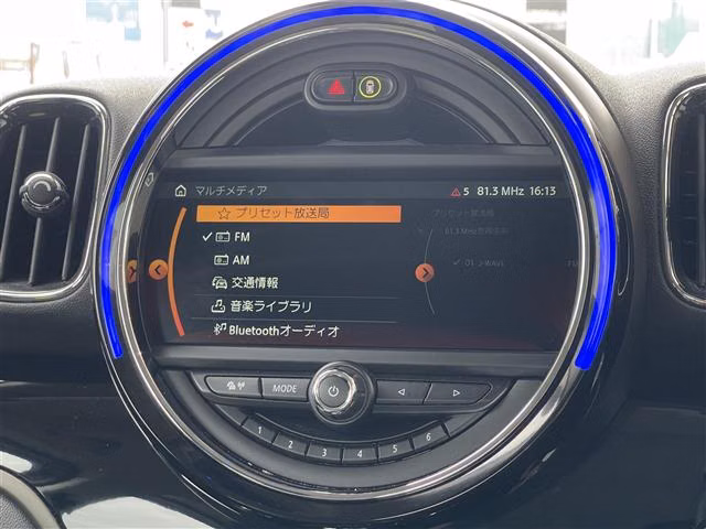 MINI CROSSOVER