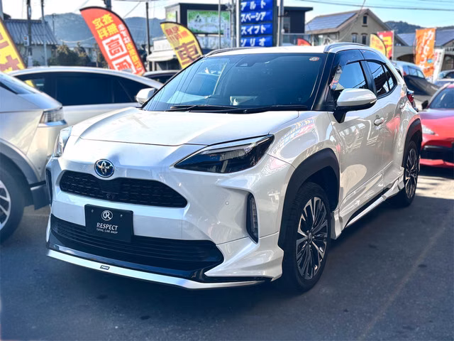 TOYOTA YARIS CROSS