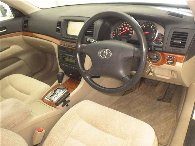 TOYOTA MARK II