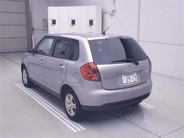 MAZDA VERISA