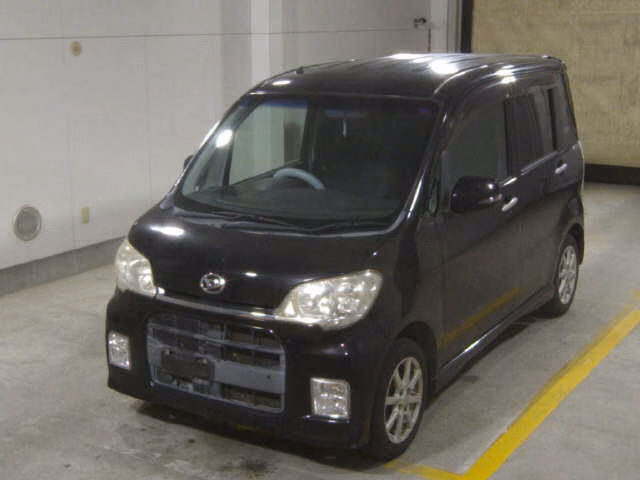 DAIHATSU TANTO EXE
