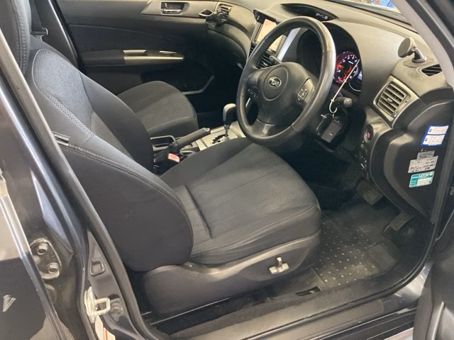 SUBARU FORESTER