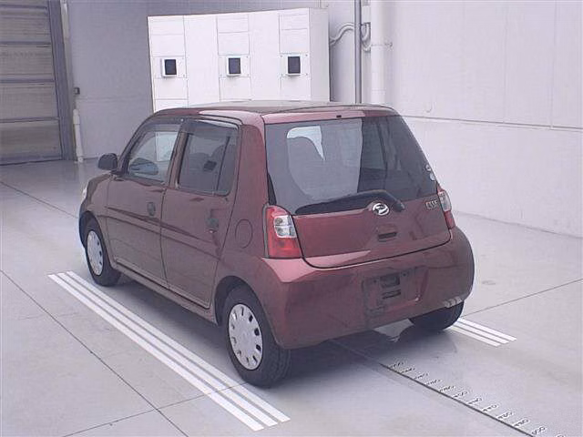 DAIHATSU ESSE