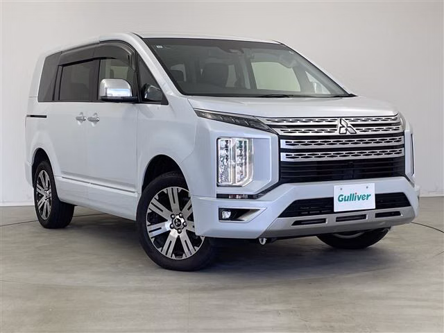 MITSUBISHI DELICA D:5