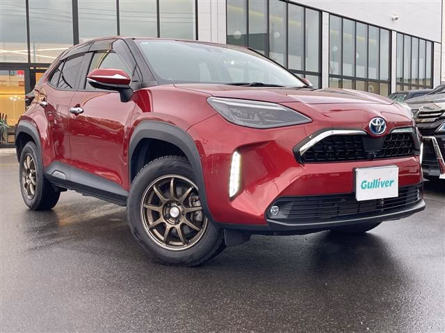 TOYOTA YARIS CROSS