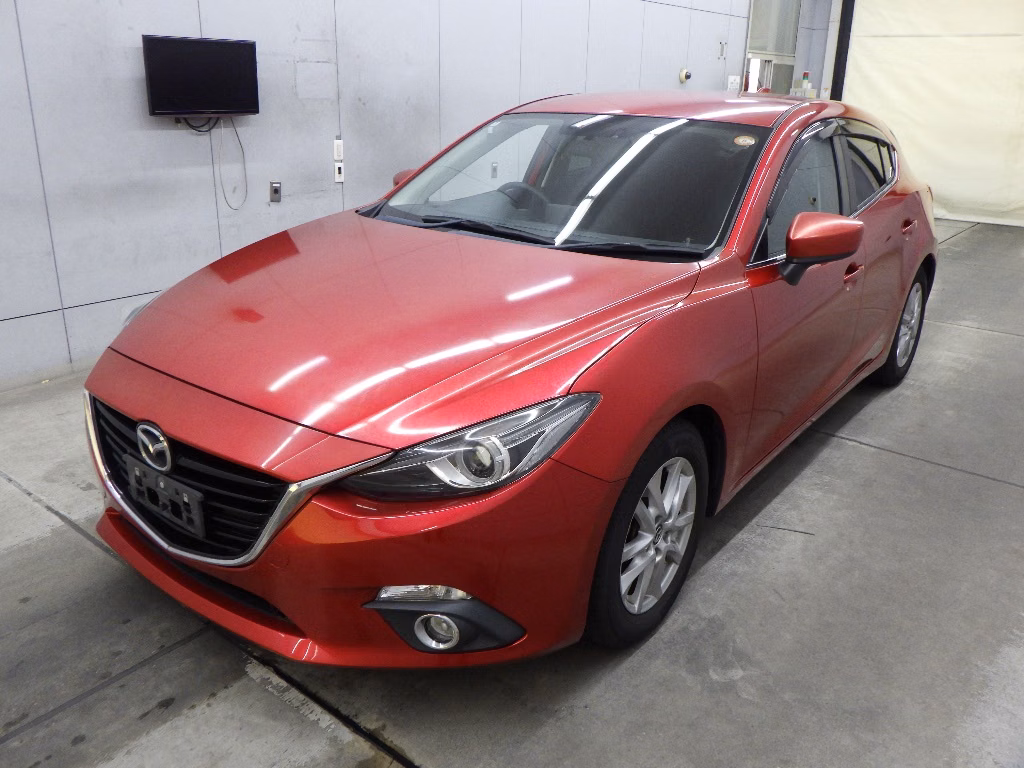 MAZDA AXELA